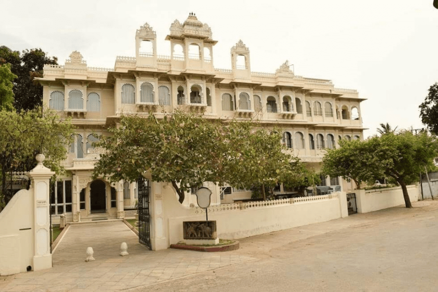 Hotel Ram Pratap Palace Udaipur stayvillas best homestay in jodhpur rajasthan india book homestay in jodhpur (1)-min